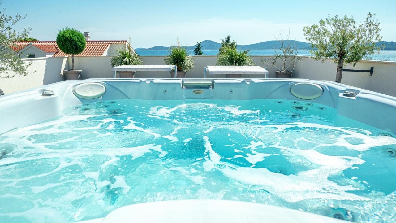 Apartments Luka Vodice Ngoại thất bức ảnh