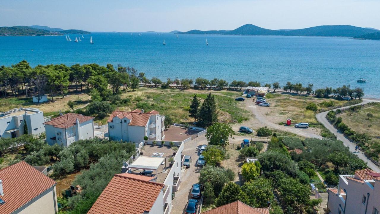 Apartments Luka Vodice Ngoại thất bức ảnh