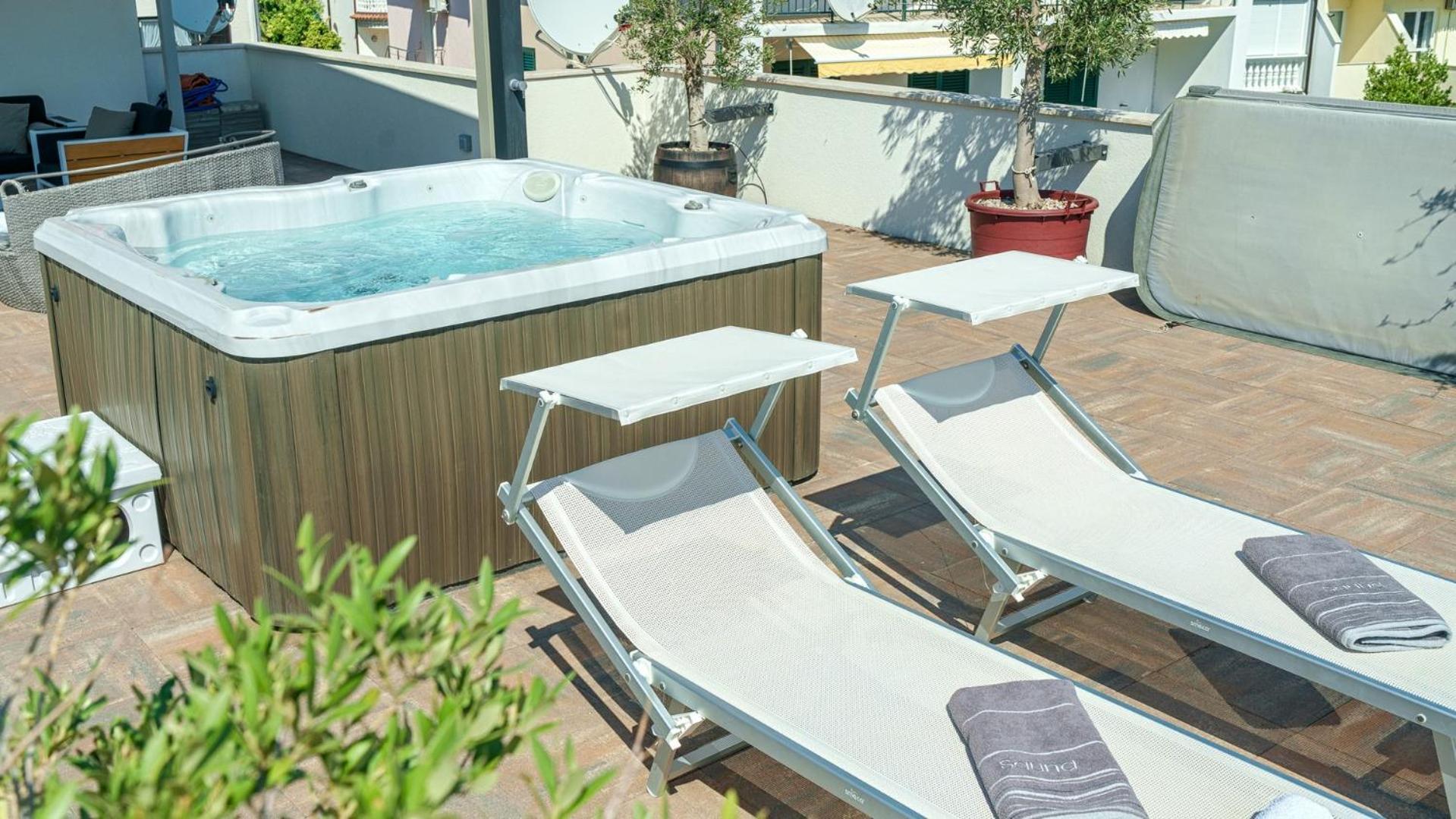 Apartments Luka Vodice Phòng bức ảnh