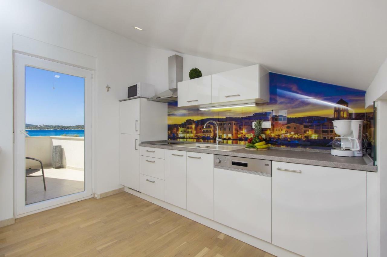 Apartments Luka Vodice Ngoại thất bức ảnh